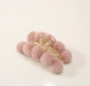 Open image in slideshow, Elegant Faux Fur Hair Claw
